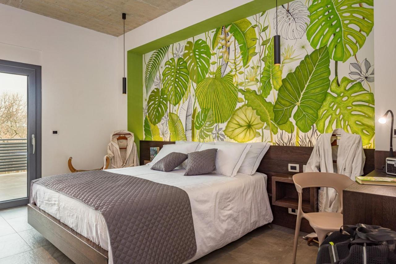 Apartments Bijou With Big Private Garden Near Umag Vilanija Exterior foto
